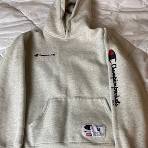Supreme x champion hoodie. Medium. Gray sweater.